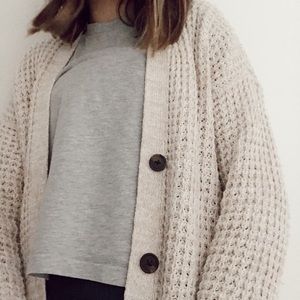 American Eagle knitted cardigan